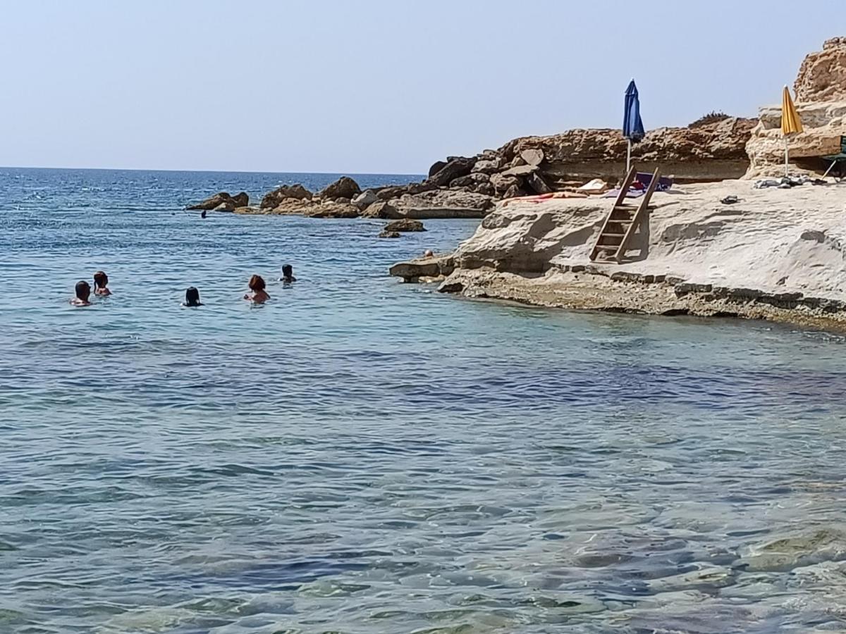 Alojamento de Acomodação e Pequeno-almoço Sale E Sole Sul Mare *