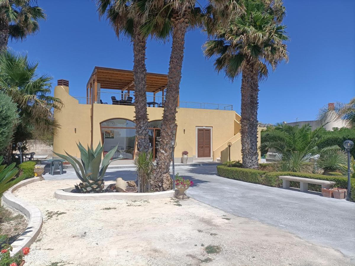 Bed & Breakfast Sale E Sole Sul Mare Avola
